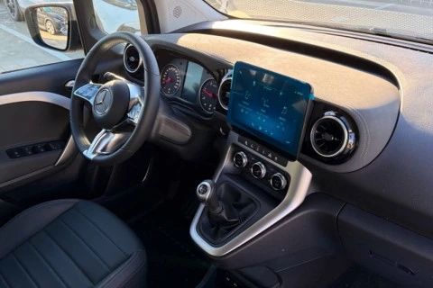 Mercedes-Benz Clase T 180 d