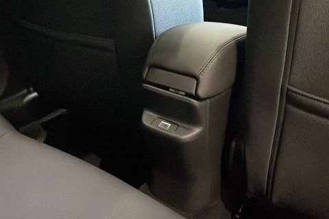 Jeep Avenger 1.2 eHybrid 81kW (110CV) Summit