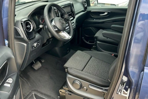 Mercedes-Benz Vito 114CDI AT 100kW Tourer Select Larga