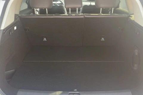 Leapmotor C10 C10 REEV 28.4 kWh Design Auto