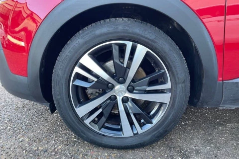 Peugeot 3008 1.2 PURETECH 96KW (130CV) ALLURE EAT8