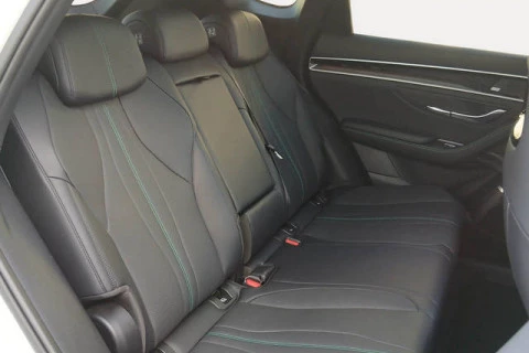 BYD SEAL U DM-i Comfort 160 kW (218 CV)