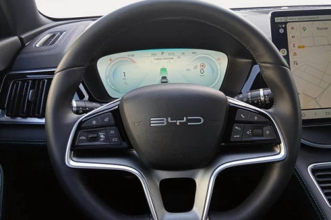 BYD SEAL U DM-i Comfort 160 kW (218 CV)