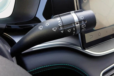 BYD SEAL U DM-i Comfort 160 kW (218 CV)