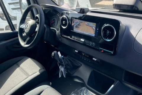Mercedes-Benz Sprinter 311 CDI FURGON PRO LARGO