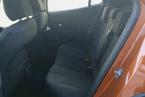 Peugeot 2008 Active Pack Puretech 100 S&S 6 Vel. MAN