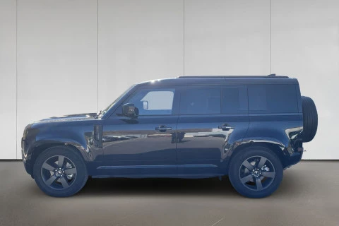 Land Rover Defender 3.0D I6 MHEV X-Dynamic SE 4WD AT 183 kW (249 CV)