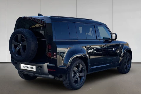 Land Rover Defender 3.0D I6 MHEV X-Dynamic SE 4WD AT 183 kW (249 CV)