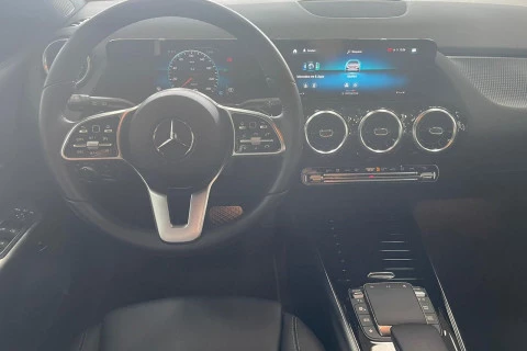 Mercedes-Benz GLA GLA 200 D