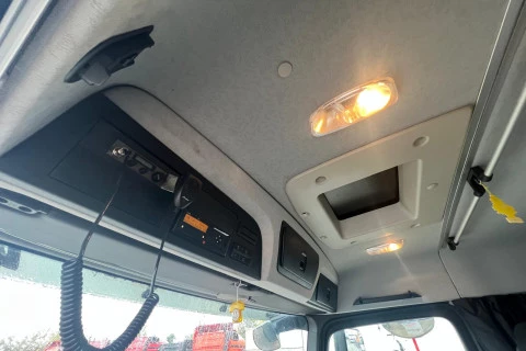 Mercedes-Benz Arocs 1848 LS