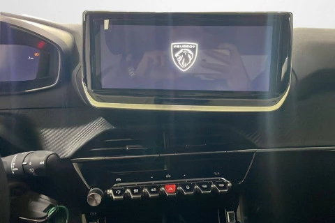 Peugeot 208 Allure Puretech 100