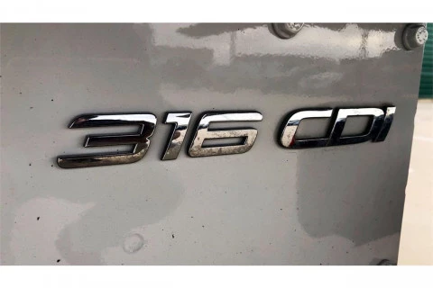 Mercedes-Benz Sprinter 316 CDI MEDIO 3.5T Chasis Rebajado
