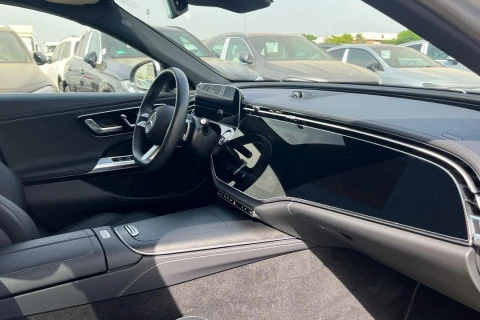 Mercedes-Benz Clase E E 300 de con tecnología hibrida EQ
