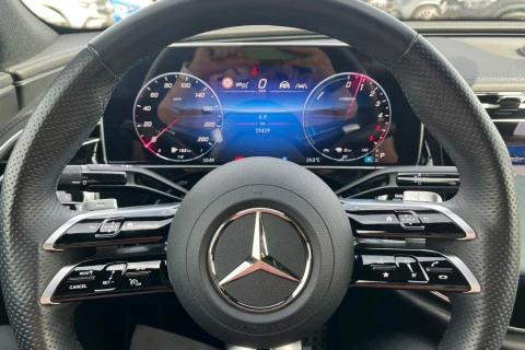 Mercedes-Benz Clase E E 300 de con tecnología hibrida EQ