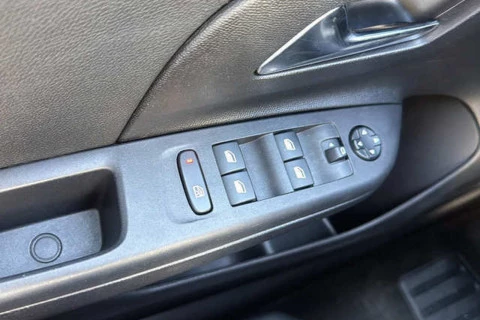 Opel Corsa 1.2T XHL 74kW (100CV) GS