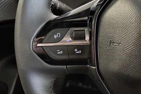 Peugeot 2008 N2008 Allure Hybrid 145 eDCS6