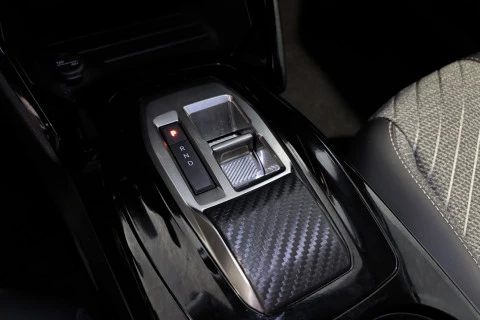 Peugeot 2008 N2008 Allure Hybrid 145 eDCS6