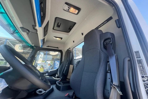 Mercedes-Benz Arocs 3240 B