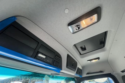 Mercedes-Benz Arocs 3240 B