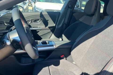 Mercedes-Benz CLA CLA 200 con tecnología EQ