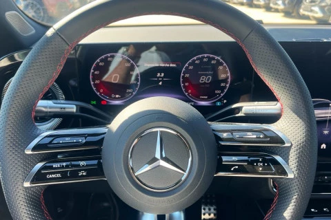Mercedes-Benz CLA CLA 200 con tecnología EQ