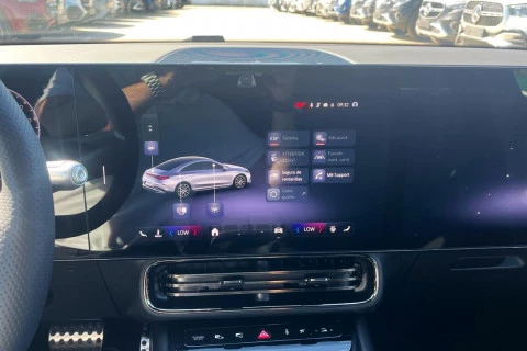 Mercedes-Benz CLA CLA 200 con tecnología EQ