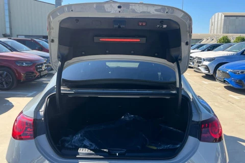 Mercedes-Benz CLA CLA 200 con tecnología EQ