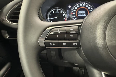 Mazda3 2.5L E-SKY G MHEV 103kW Homura