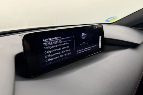 Mazda3 2.5L E-SKY G MHEV 103kW Homura