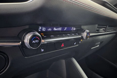 Mazda3 2.5L E-SKY G MHEV 103kW Homura