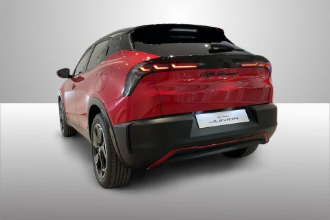 Alfa Romeo Junior Elettrica Speciale 115kW (156CV)