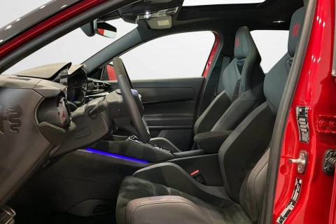 Alfa Romeo Junior Elettrica Speciale 115kW (156CV)