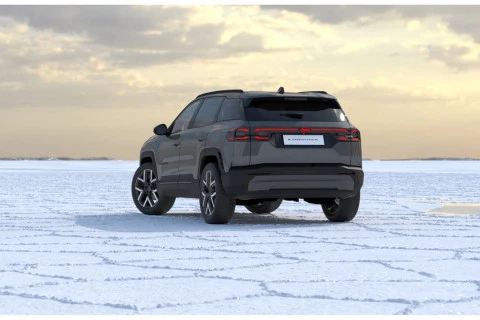 Jeep Compass 1.6 PHEV 225HP First Edition AT