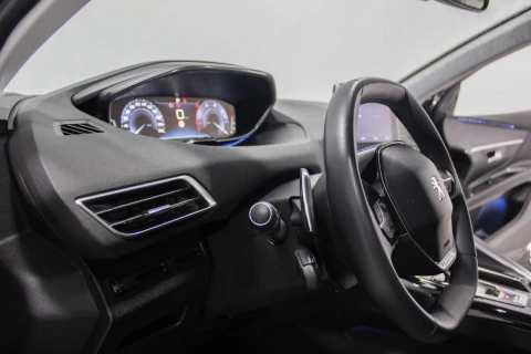 Peugeot 3008 1.2 PureTech 96KW S&S Allure EAT8