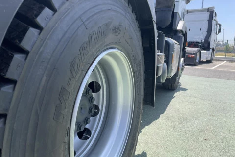 Mercedes-Benz Arocs 1848 LS HAD