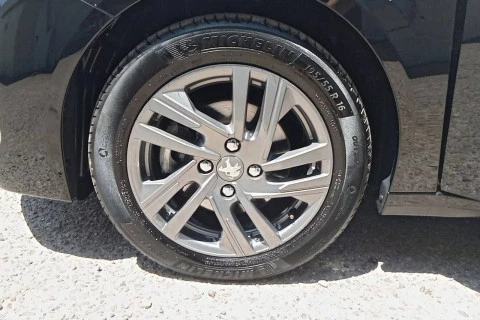 Peugeot 208 PureTech 73kW (100CV) Active Pack