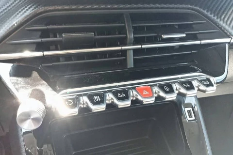 Peugeot 208 PureTech 73kW (100CV) Active Pack