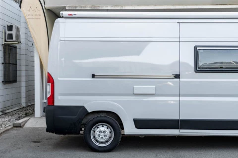 Peugeot Boxer 435 L3H2 BHDI 140