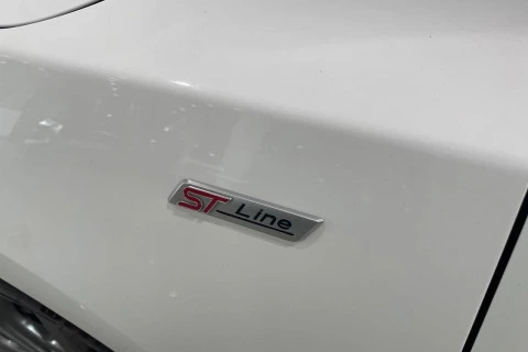 Ford Focus 1.0 Ecoboost MHEV 114kW ST-Line Auto