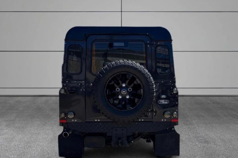Land Rover Defender 110 SW E 90 kW (122 CV)