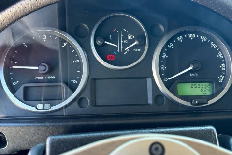 Land Rover Defender 110 SW E 90 kW (122 CV)