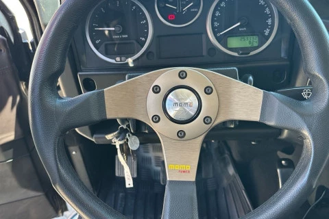 Land Rover Defender 110 SW E 90 kW (122 CV)
