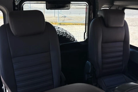 Land Rover Defender 110 SW E 90 kW (122 CV)