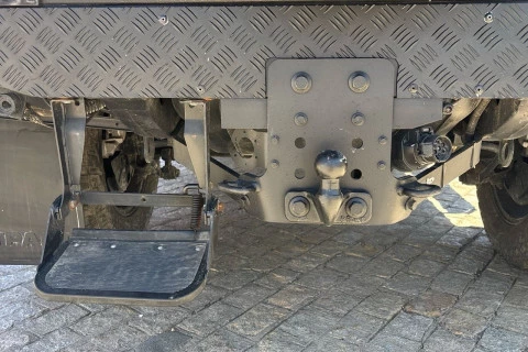 Land Rover Defender 110 SW E 90 kW (122 CV)