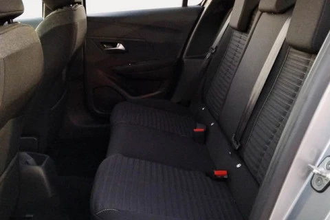 Peugeot 208 PureTech 100 Active 75 kW (100 CV)