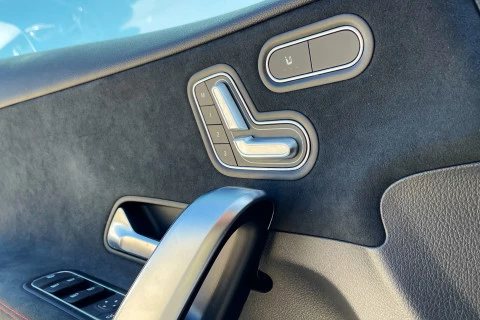 Mercedes-Benz Clase A A 250 e Sedán