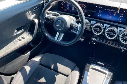 Mercedes-Benz Clase A A 250 e Sedán