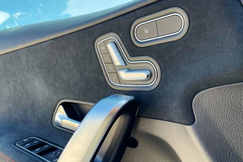 Mercedes-Benz Clase A A 250 e Sedán