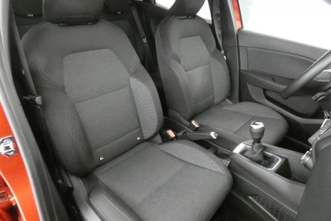 Renault Clio   TCe Intens 74kW