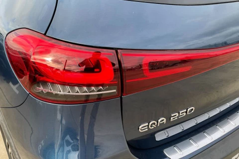 Mercedes-Benz EQA EQA 250